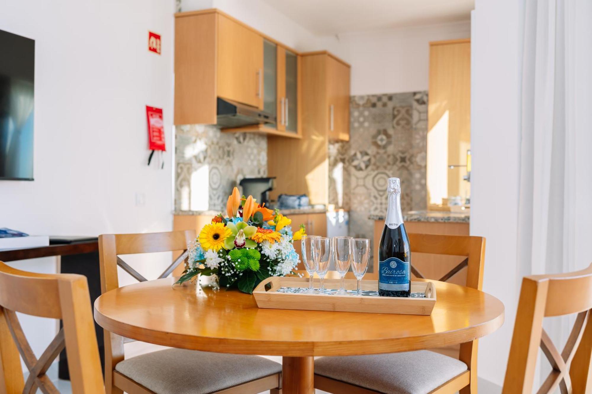 Monicca Collection Suites And Residences Albufeira Exterior photo